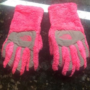 Girls North Face gloves